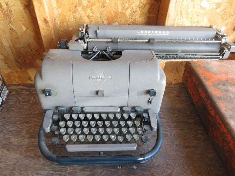 Underwood Typewriter Prime Time Auctions, Inc.