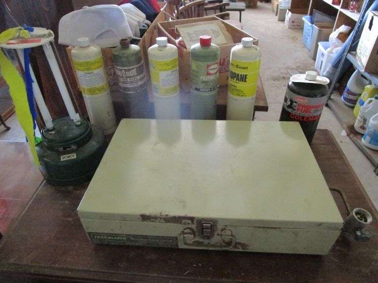 Propane Stove, Propane Bottles Prime Time Auctions, Inc.