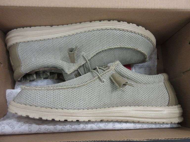 Hey Dude Shoes, Skechers Prime Time Auctions, Inc.