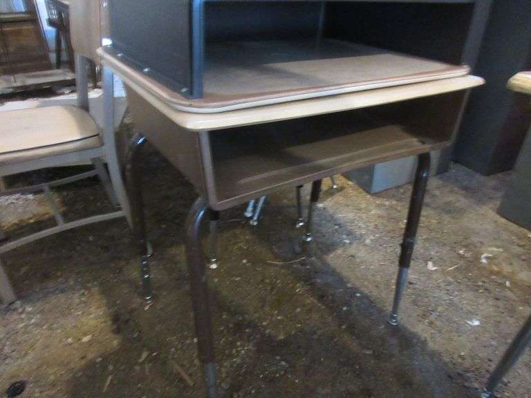 2) Tables, 2) Desks, Student Chairs, Quiz Machine, TargetMatZ Prime