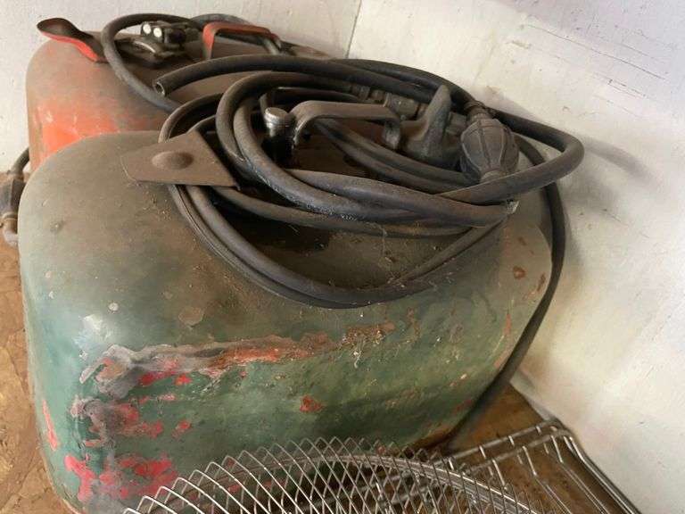 2) Outboard Motor Gas Cans Prime Time Auctions, Inc.