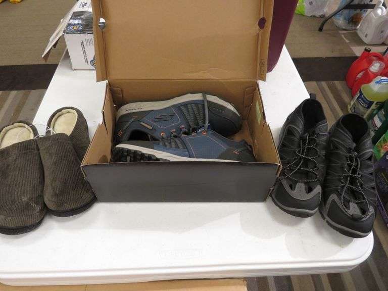 Sketchers Tennis Shoe, House Slipper, Hiking Sandal Prime Time