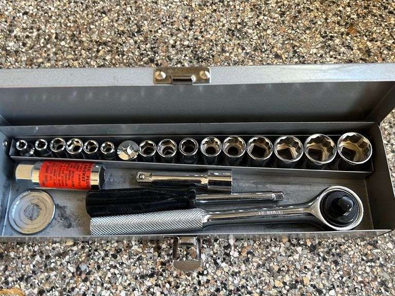 Dash Metal USA, Tool Box and Tools Colorado Premier Realty & Auction