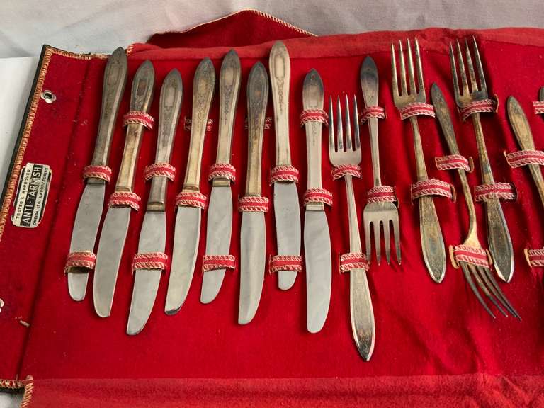 Wm A Rogers AA Heavy Oneida Ltd Silverware Set Coastal Downsizing LLC