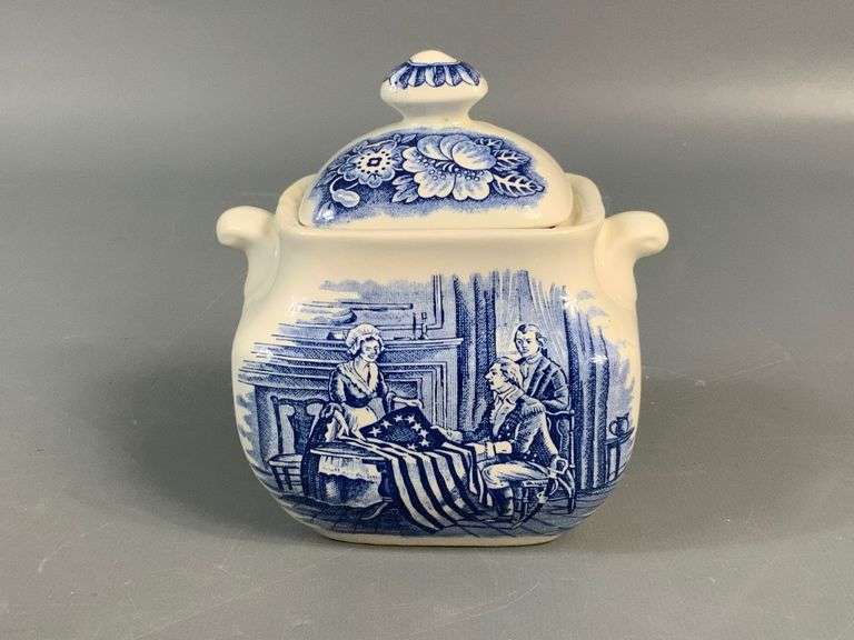 Liberty Blue Historic Colonial Scenes Betsy Ross, Made in England Dish