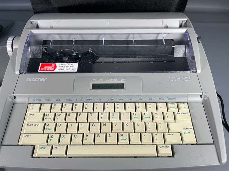 Brother Electronic Typewriter SX4000 (Powers On) Coastal Downsizing LLC