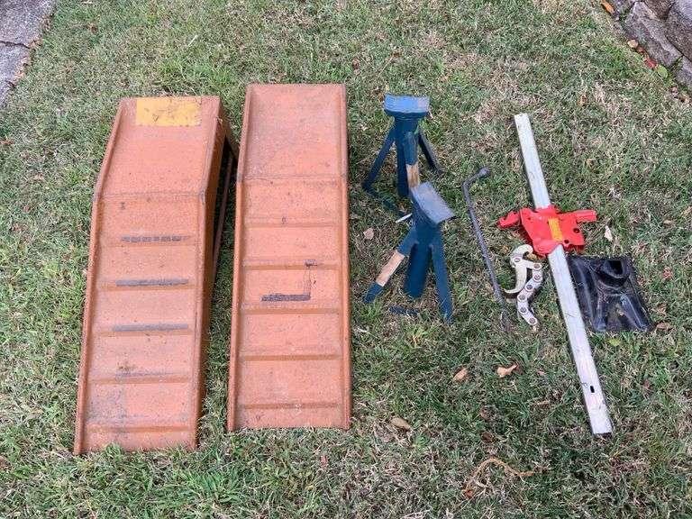 Car Ramps, Jack Stands and Floor Jack Coastal Downsizing LLC