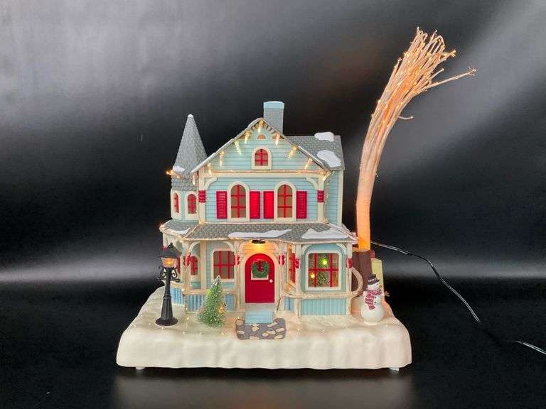 Holiday Splendor Lighted Fiber Optic House by Avon, Works Coastal