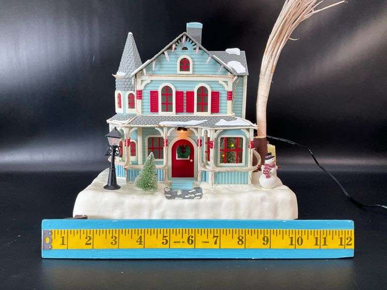 Holiday Splendor Lighted Fiber Optic House by Avon, Works Coastal