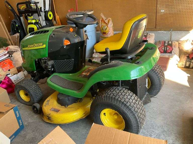 John Deere L110 Automatic Riding Lawn Mower, 2 Front Tires Are Flat