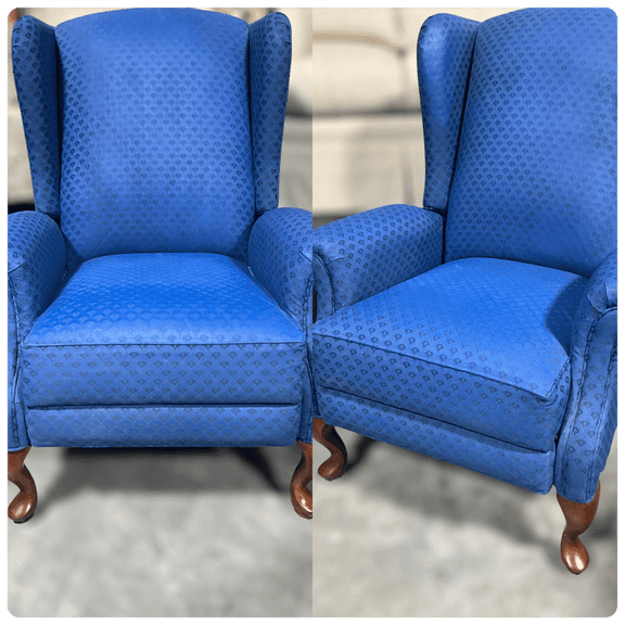 Pair of La Z Boy Classic LeatherFinesse Wingback PressBack Recliners