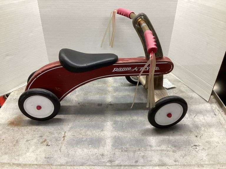 radio flyer wooden tricycle