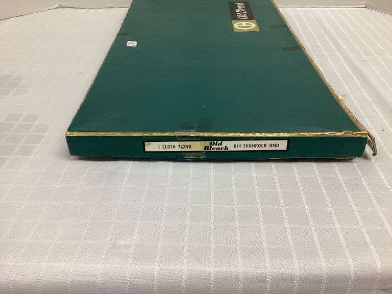 OLD BLEACH IRISH LINEN TABLE CLOTH Currie Auction Service