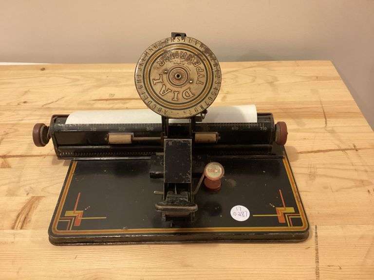ANTIQUE DIAL TYPEWRITER Currie Auction Service