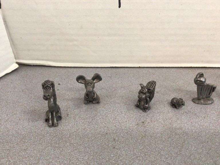 PEWTER FIGURINES Currie Auction Service