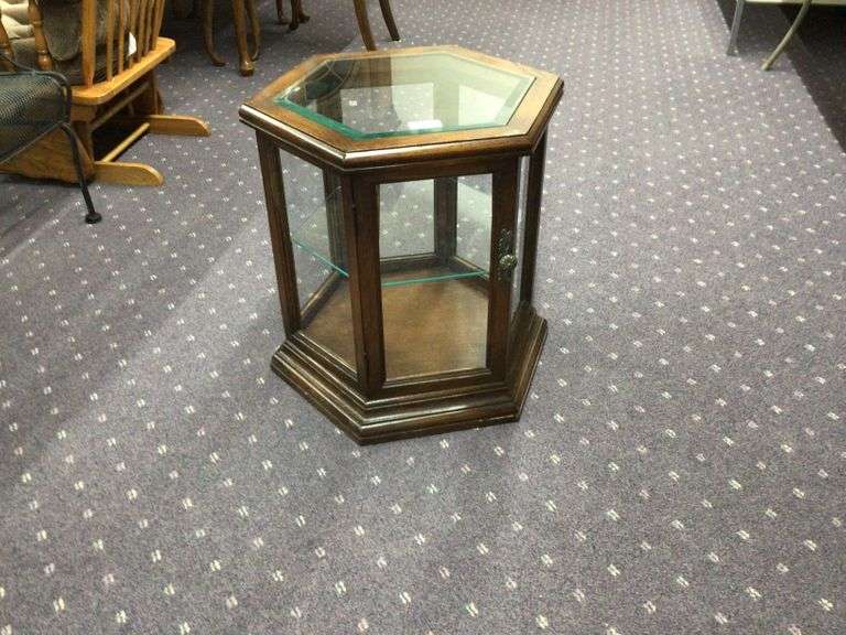 GLASS HEXAGON TABLE W/ Currie Auction Service