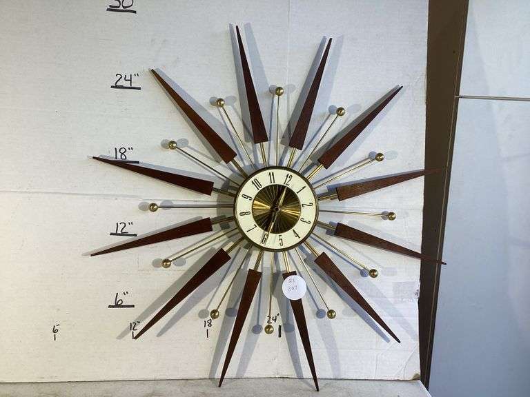 MID CENTURY MODERN STARBURST ATOMIC WALL CLOCK BRASS Currie Auction