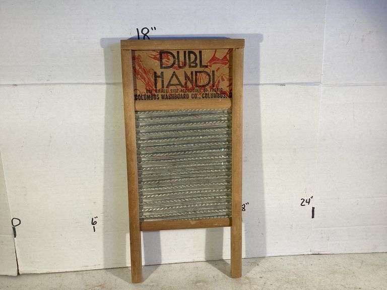 DOUBLE HANDLE SCRUB BOARD Currie Auction Service