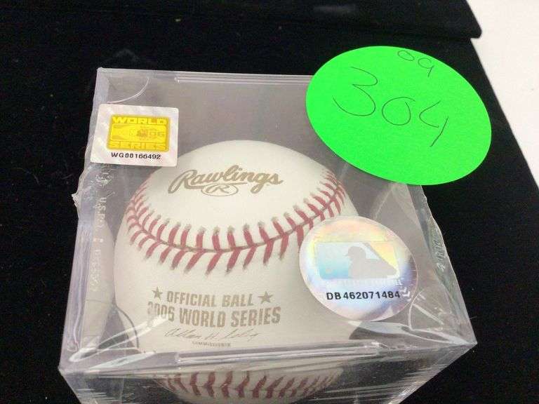2006 WORLD SERIES BALL