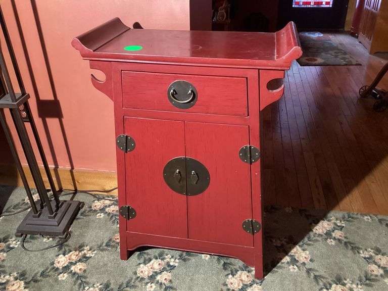 RED ALTAR STYLE Currie Auction Service