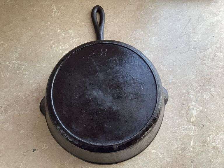 10 DEEP SKILLET Currie Auction Service