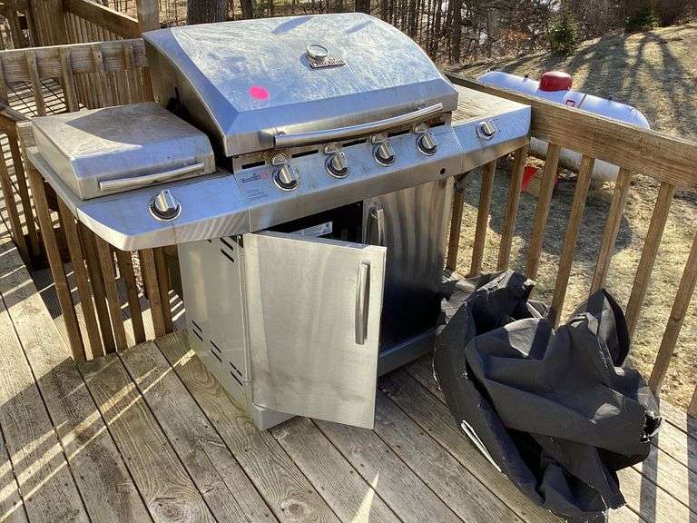 CHARBROIL GAS GRILL Currie Auction Service
