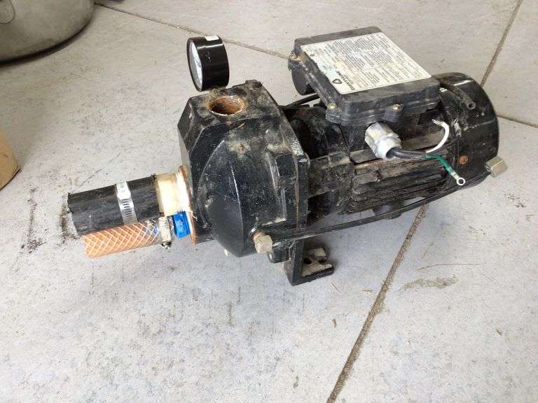 COUNTYLINE 1/2 HP WELL PUMP Currie Auction Service