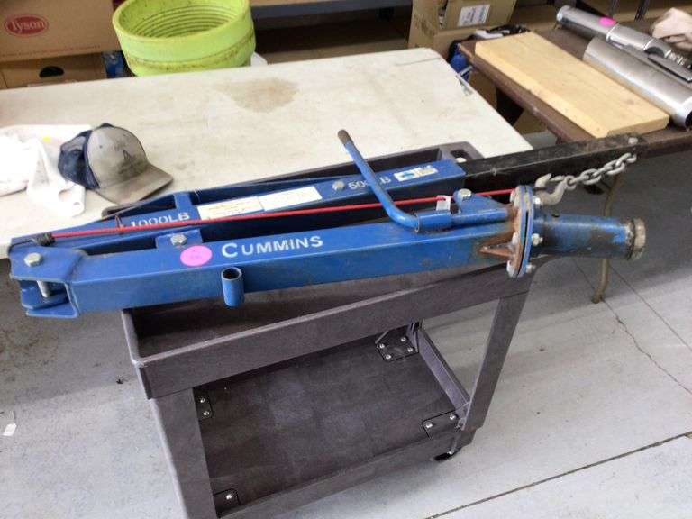 1000 HOIST FRAME Currie Auction Service