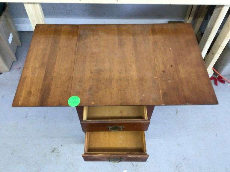 2DRAWER DROPLEAF END TABLE Currie Auction Service