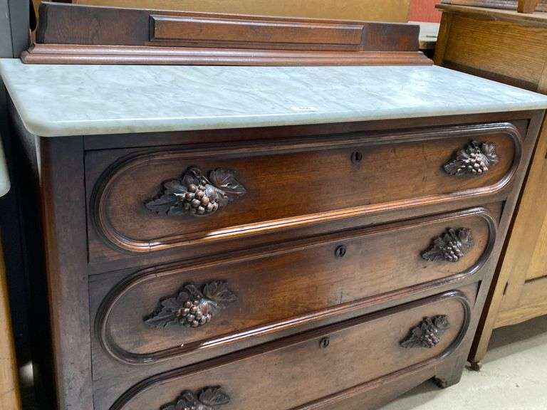 Victorian marbletop walnut dresser, drawers wonky Dixon's Auction at