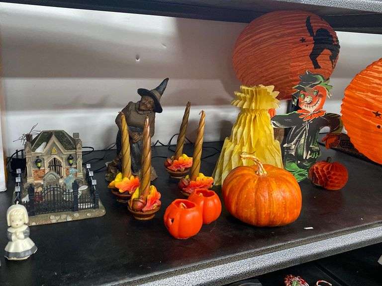 Lot of Halloween Decorations Dixon's Auction at Crumpton