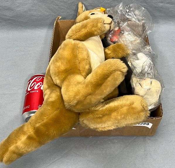 2 Steiff stuffed animalBugs Bunny & kangaroo Dixon's Auction at Crumpton