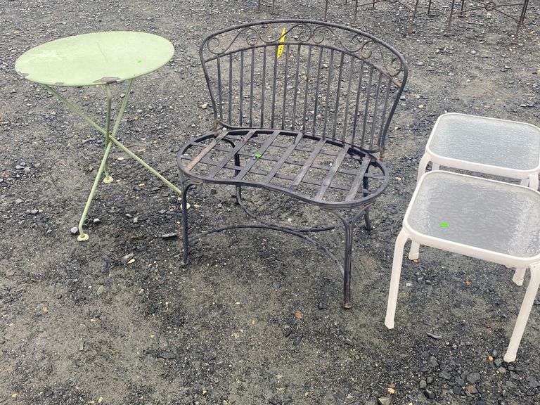 metal garden bench and mcm style table lot Dixon's Auction at Crumpton