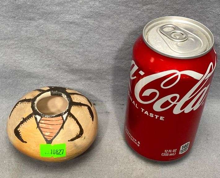 Native American pottery insect pot Dixon's Auction at Crumpton