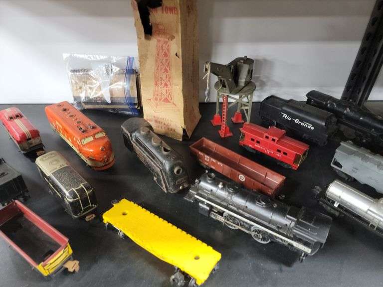 Lot Vintage Train Cars Dixon's Auction at Crumpton