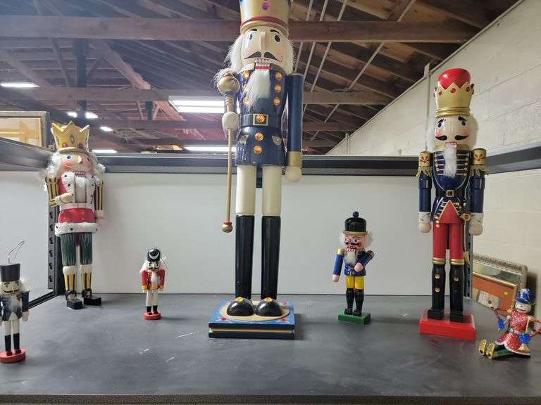 Collection of Christmas Nutcrackers Dixon's Auction at Crumpton
