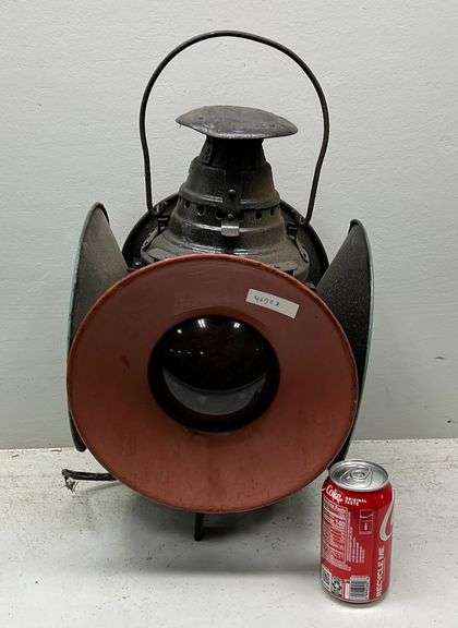 Antique Dressel Arlington railroad signal lantern - Dixon's Auction at Crumpton
