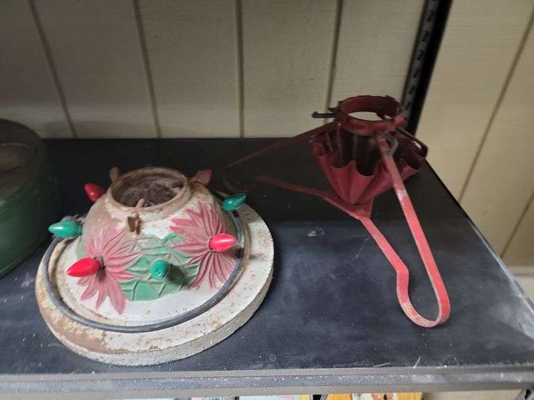 Lot Vintage / Antique Metal Christmas Tree Stands Dixon's Auction at