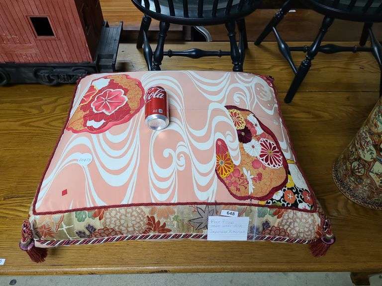 Japanese kimono silk pillow Dixon's Auction at Crumpton