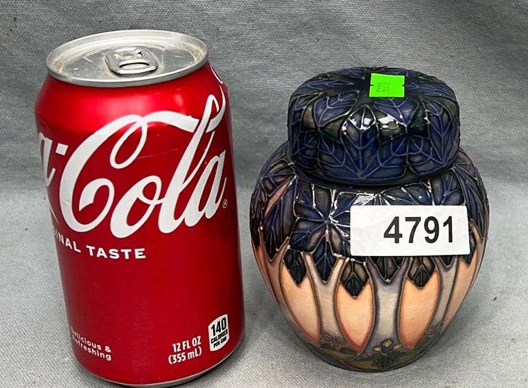 Moorcroft pottery jar Dixon's Auction at Crumpton