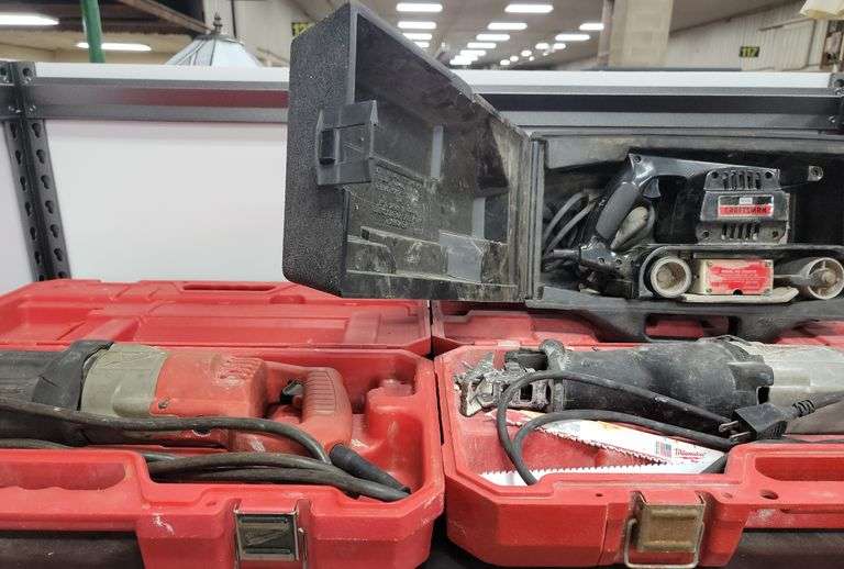 Lot of Craftsman & Milwaukee Power tools, Sander & Reciprocating Saws