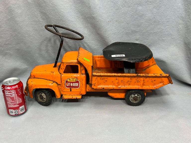 Vintage Buddy L SitNRide pressed steel ride on toy Dixon's Auction