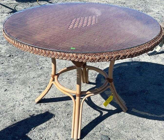 wicker patio table Dixon's Auction at Crumpton