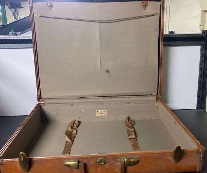 Vintage Samsonite Luggage Suitcase Dixon's Auction at Crumpton