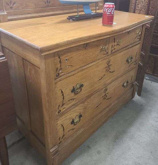 Antique oak dresser Dixon's Auction at Crumpton