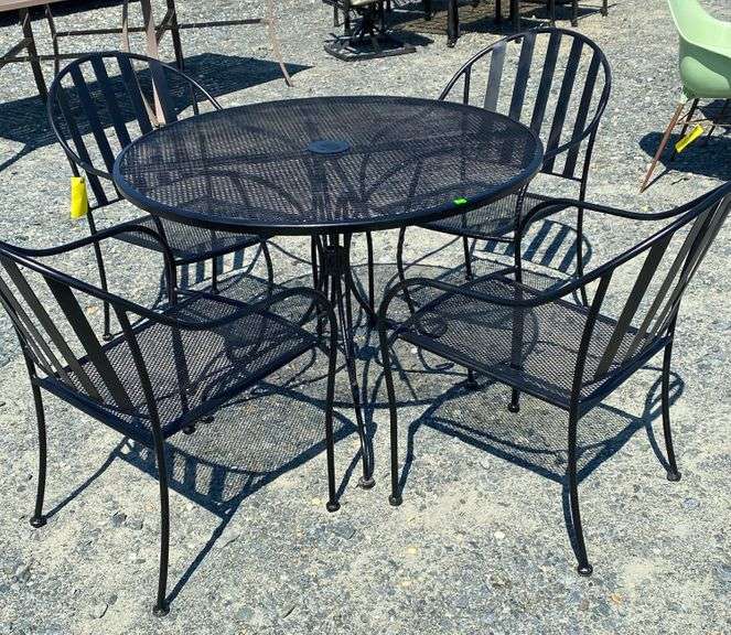 5pc wrought iron patio set Dixon's Auction at Crumpton