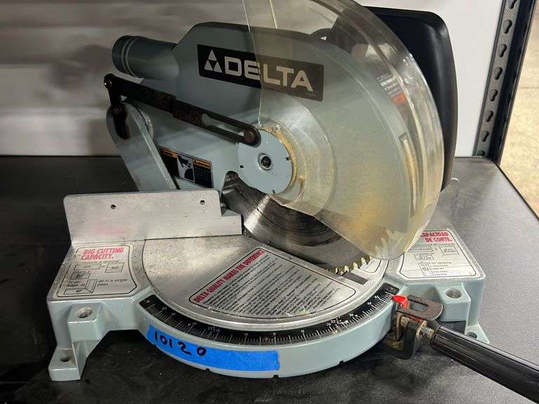 Delta Chop Saw Dixon's Auction at Crumpton
