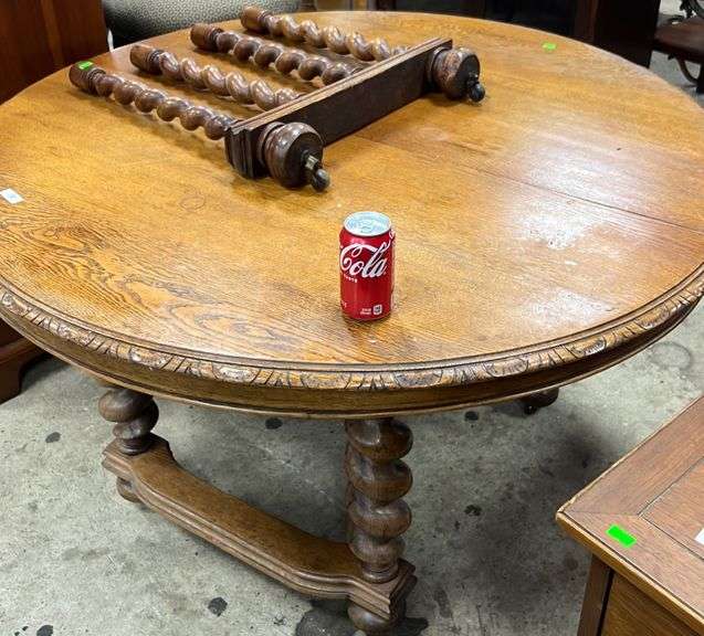 Antique oak dining table Dixon's Auction at Crumpton