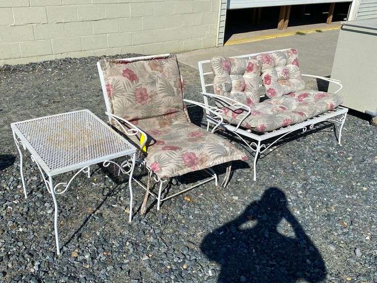 3pc wrought iron patio set Dixon's Auction at Crumpton