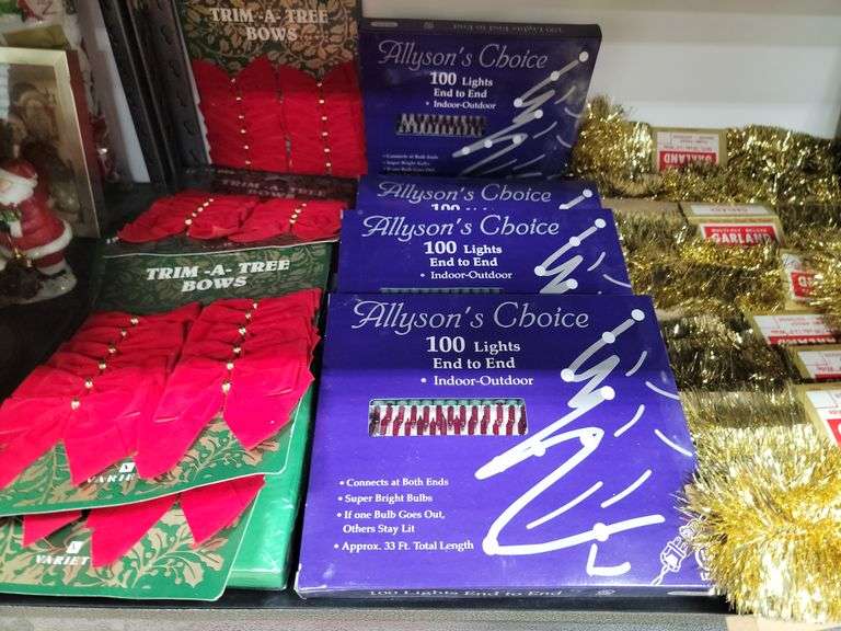 Lot of Christmas Decorations Dixon's Auction at Crumpton